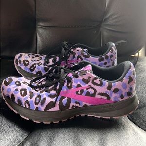 Brooks Leopard Print Shoes